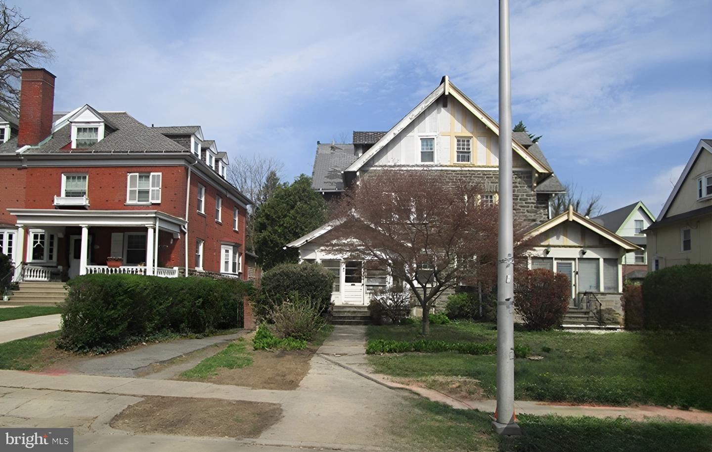 6307 Sherwood Road, Philadelphia