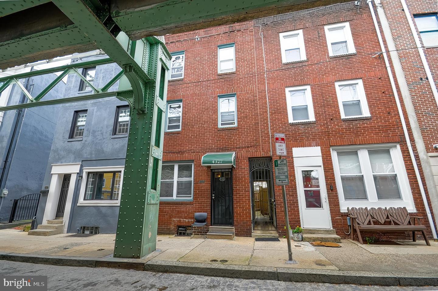 4327 Cresson Street, Philadelphia