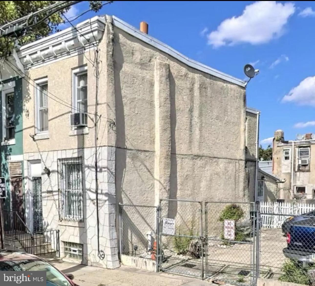 3005 N Lawrence Street
