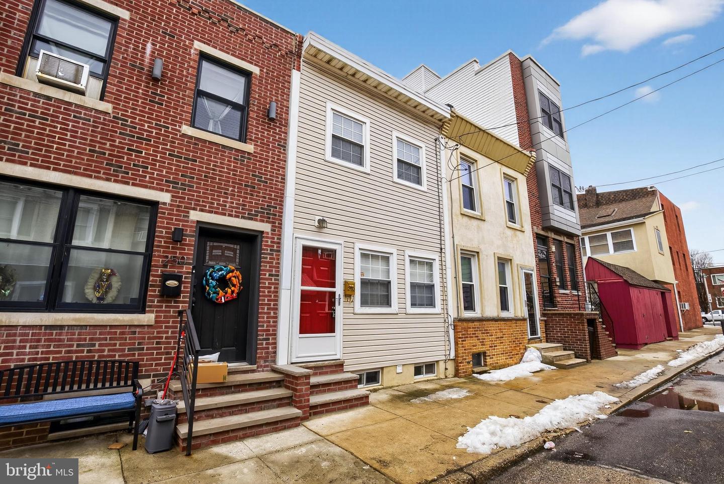 252 Sigel Street