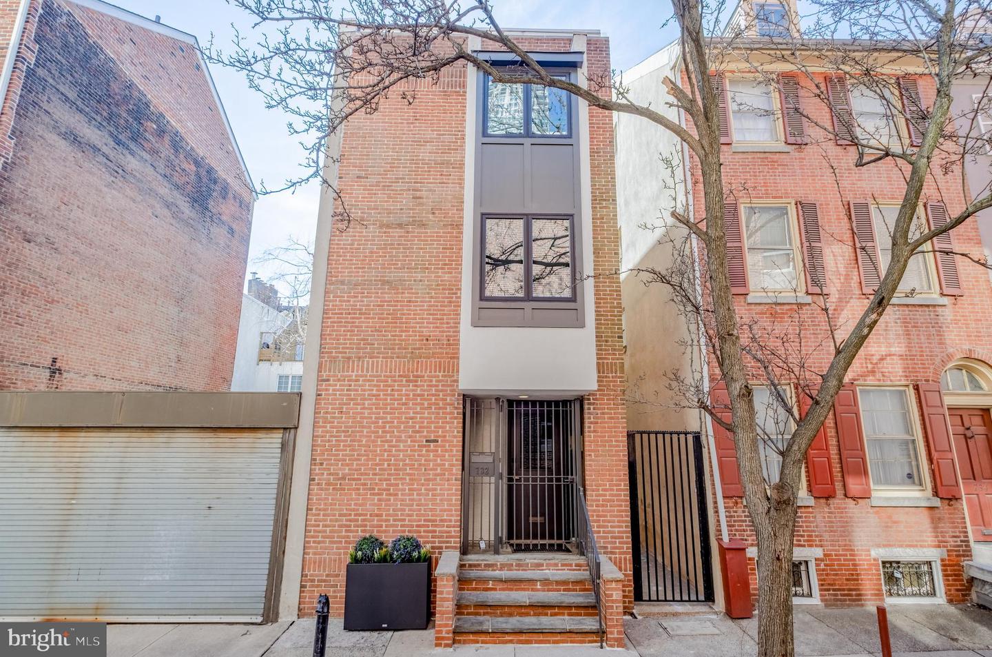 732 Manning Street, Philadelphia