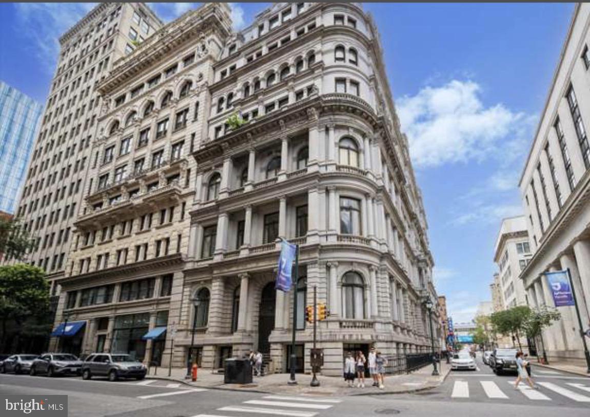 1001-13 Chestnut Street #307