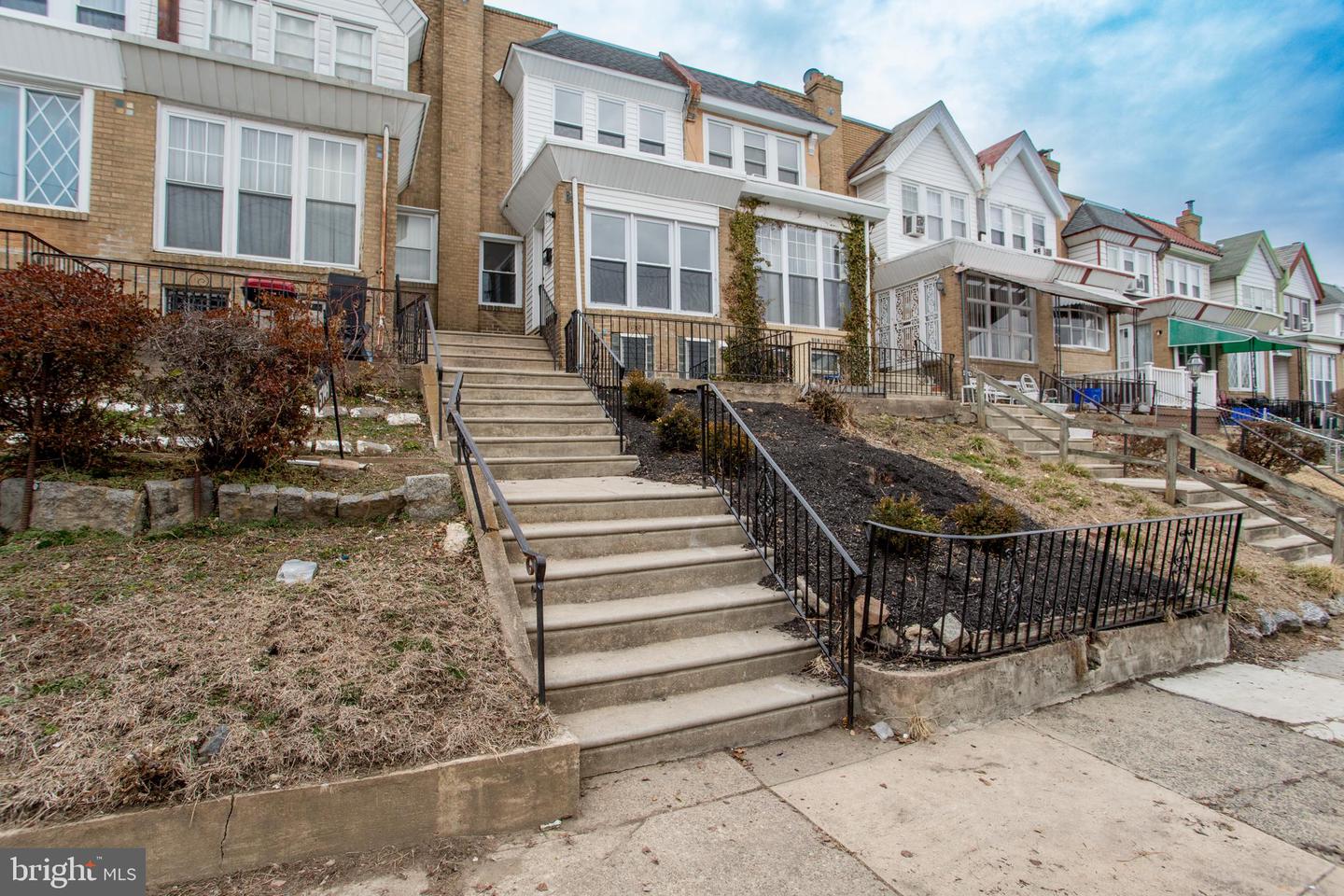 5747 Haddington Lane, Philadelphia