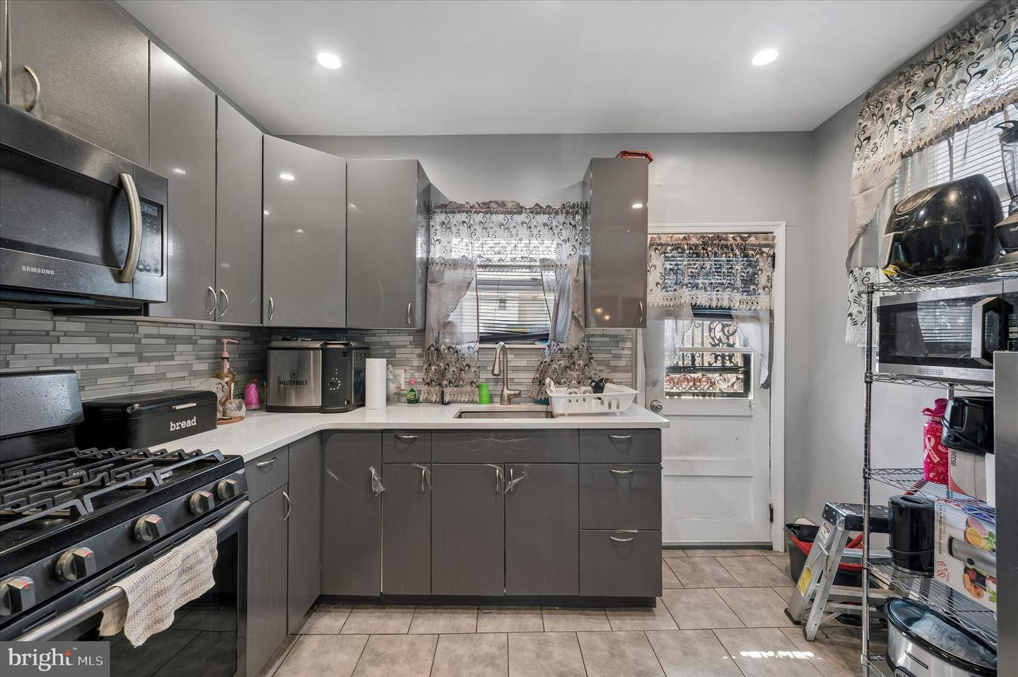 6014 Buist Avenue, Philadelphia