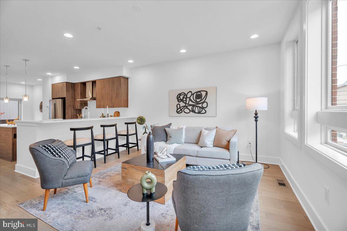 638 N 5th Street, Philadelphia