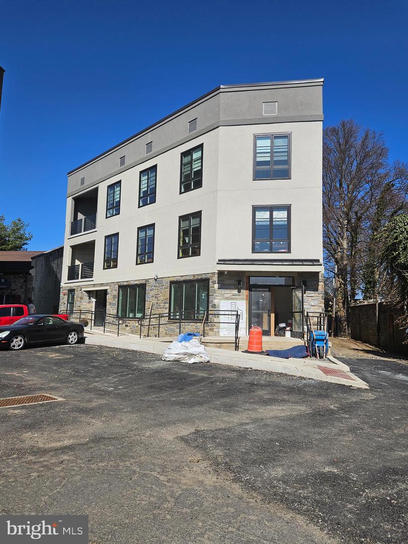 8610 Evergreen Place #201
