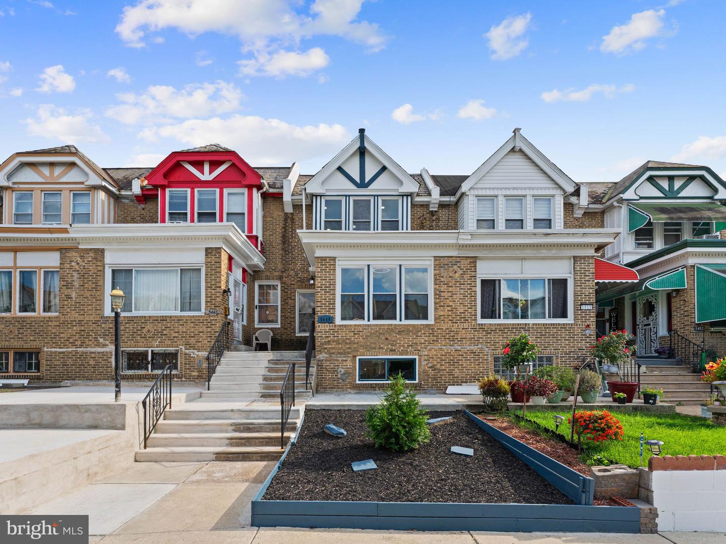 5448 W Montgomery Avenue, Philadelphia