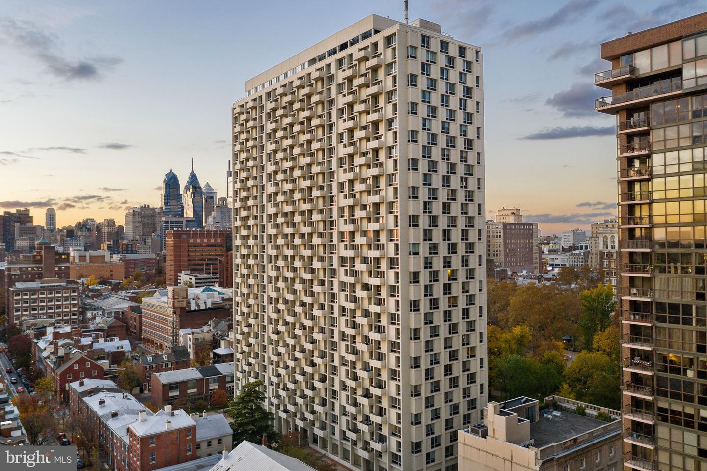 604 S Washington Square #309, Philadelphia