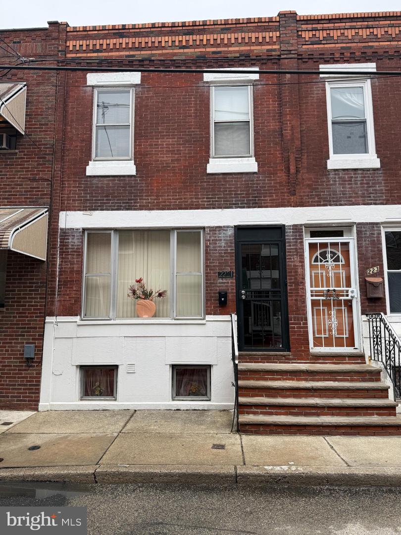 2221 S Carlisle Street, Philadelphia