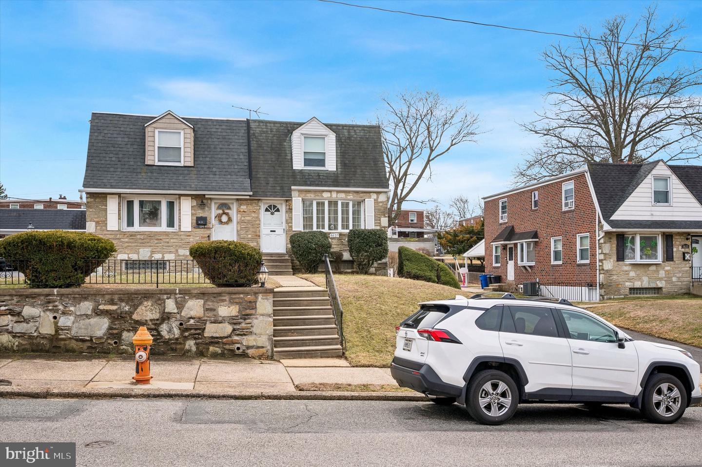 8637 Bridle Road, Philadelphia