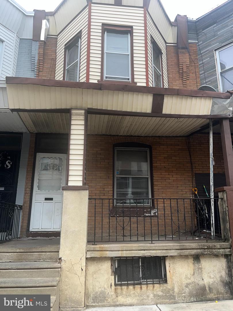 4437 N Chadwick Street, Philadelphia