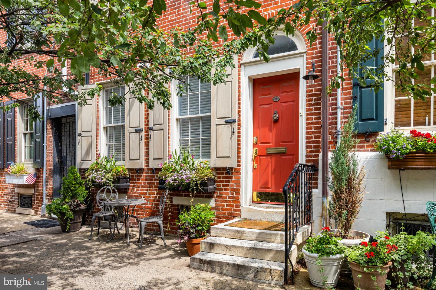 129 Bainbridge Street