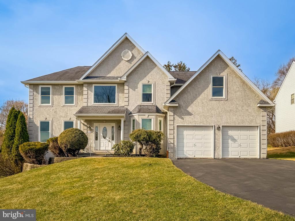 838 Gina Drive, Philadelphia