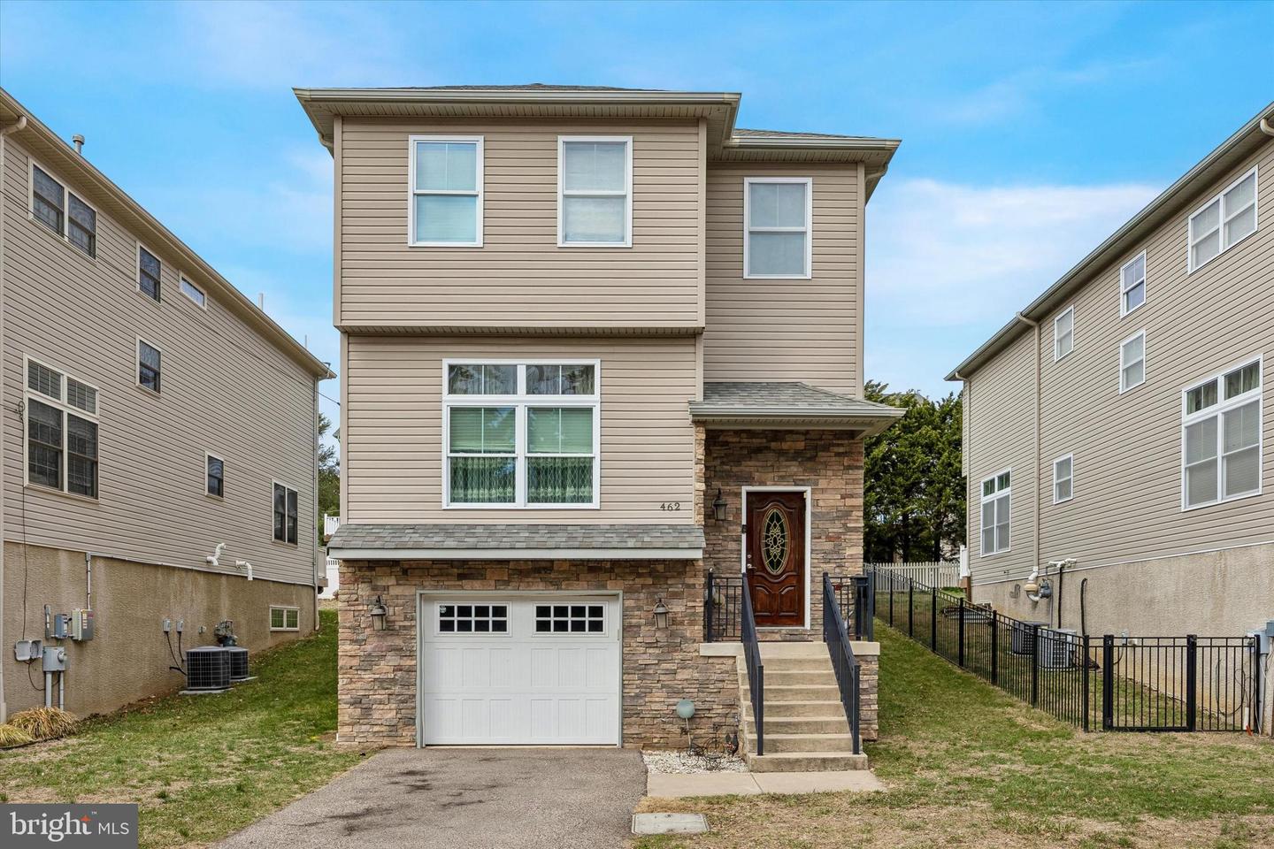 462 Oriole Street, Philadelphia