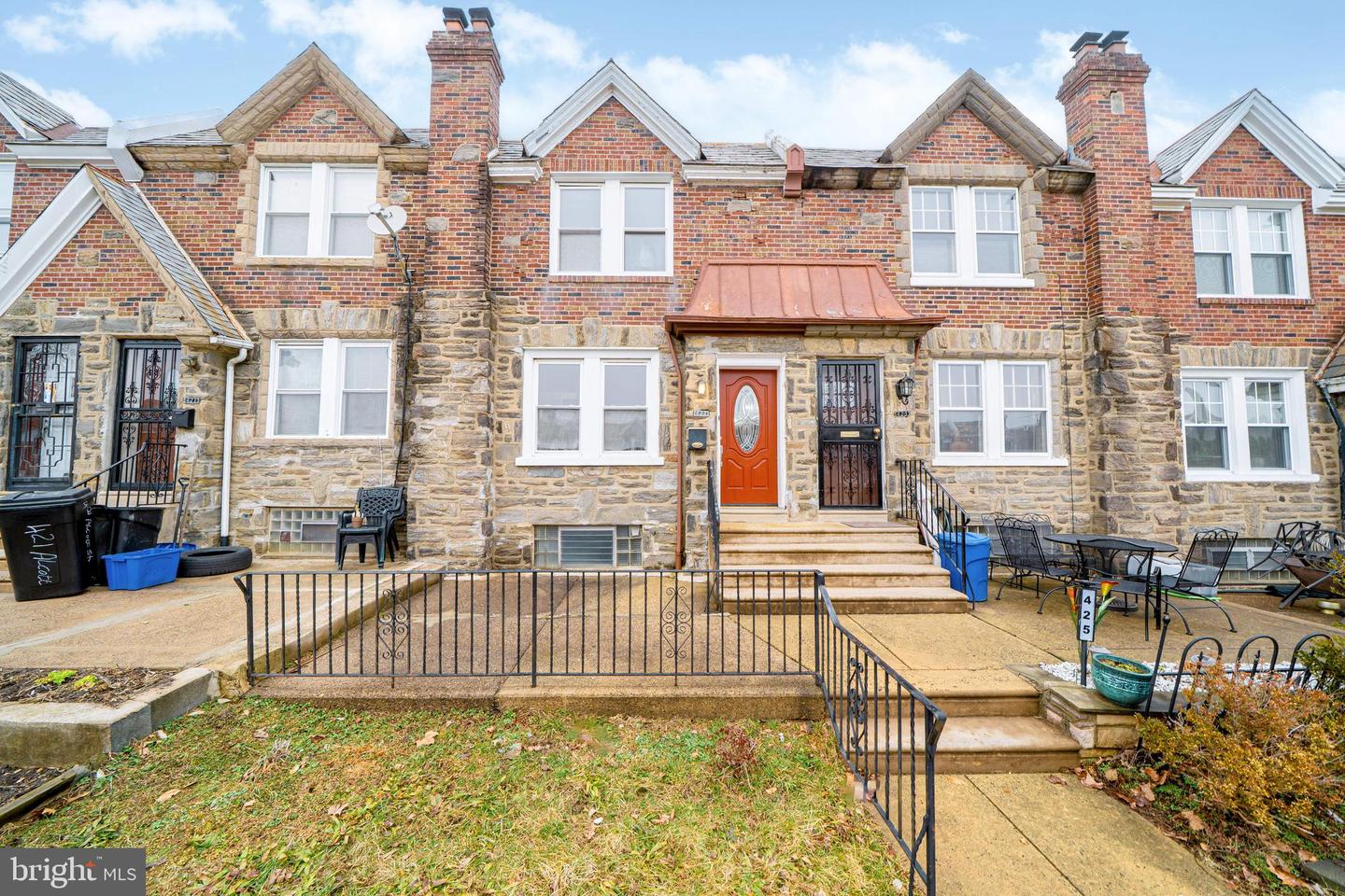 423 Alcott Street
