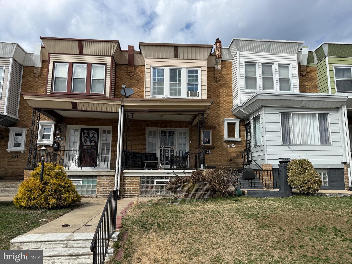 5627 Arlington Street, Philadelphia