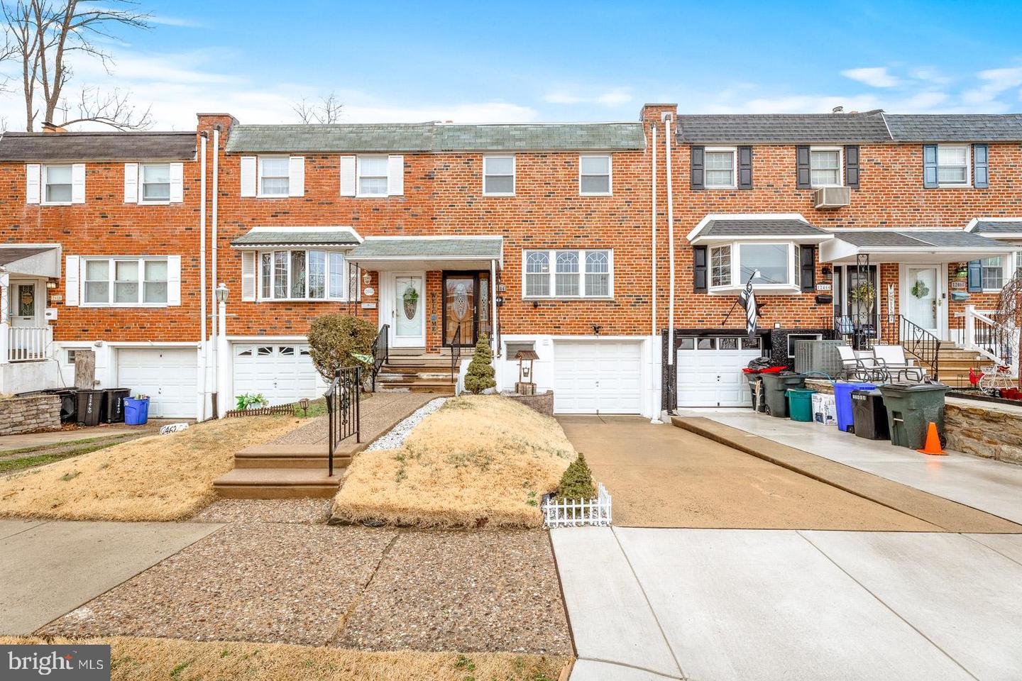 12464 Sweet Briar Place, Philadelphia