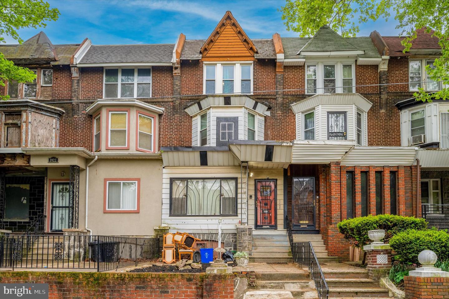 1924 W Erie Avenue