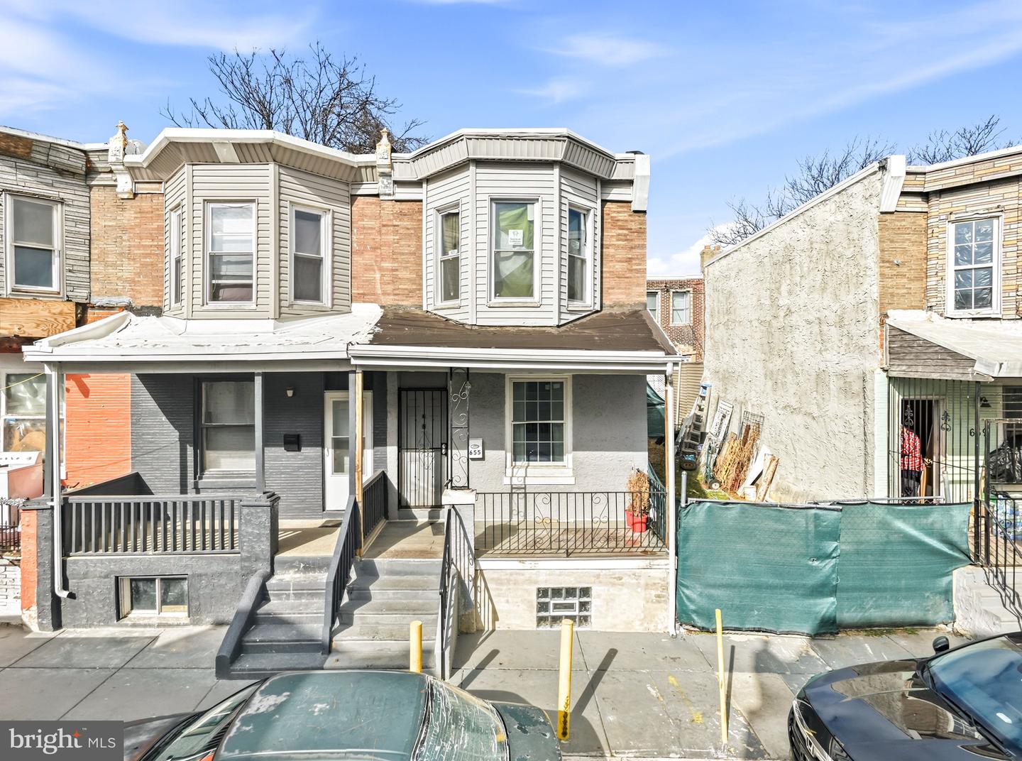 655 E Thayer Street