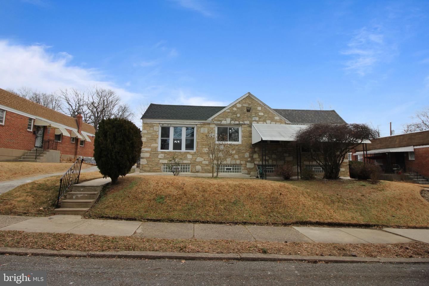 6415 N 10th Street, Philadelphia