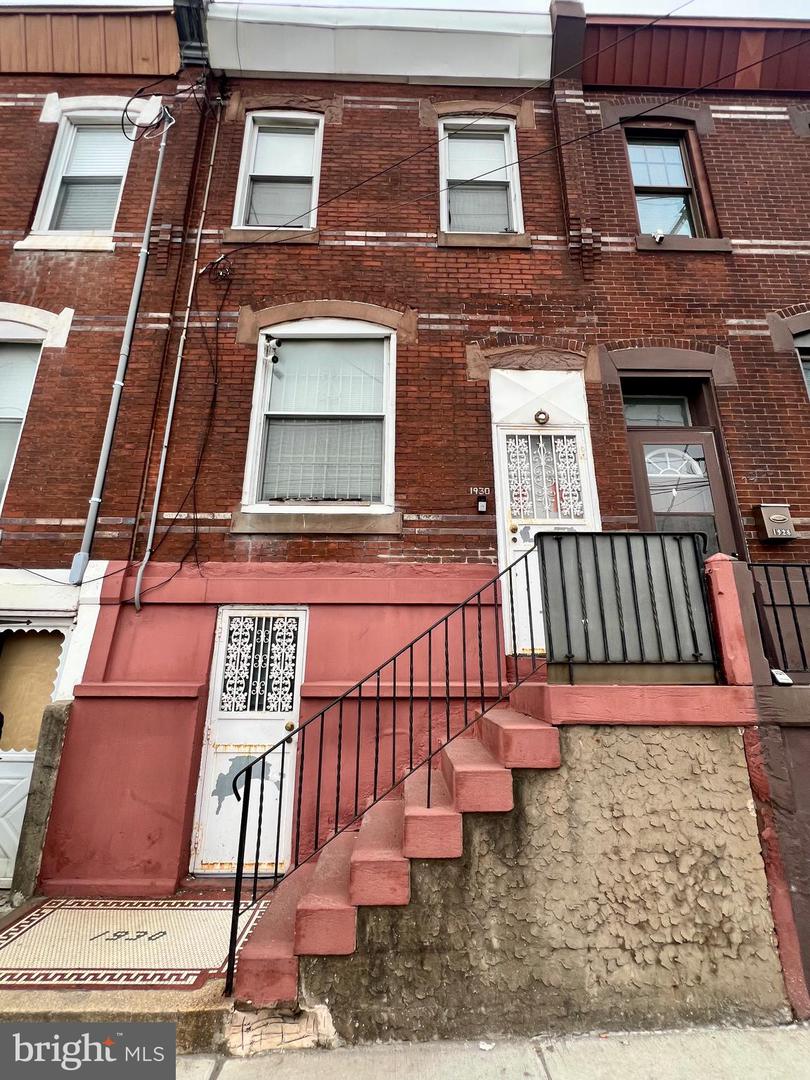 1930 E Lehigh Avenue