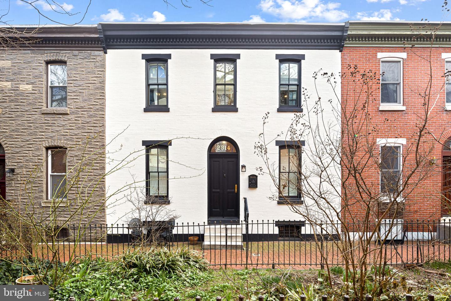 2314 Madison Square, Philadelphia