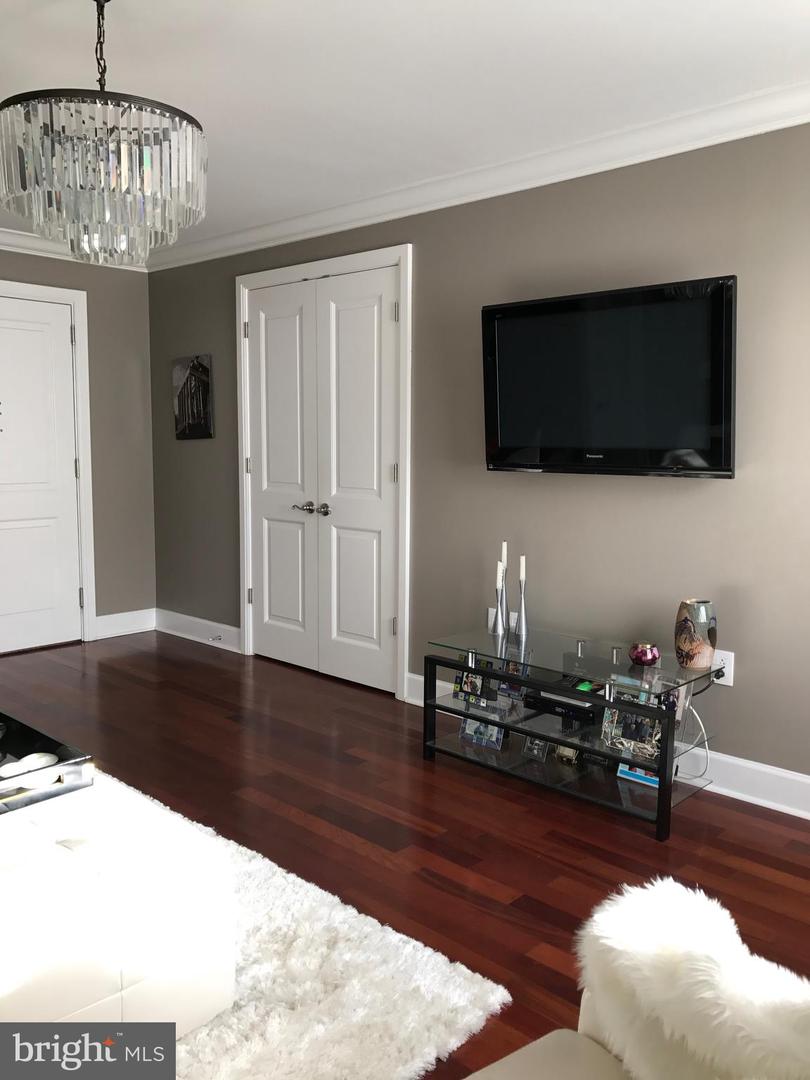 1701 Locust Street #1801