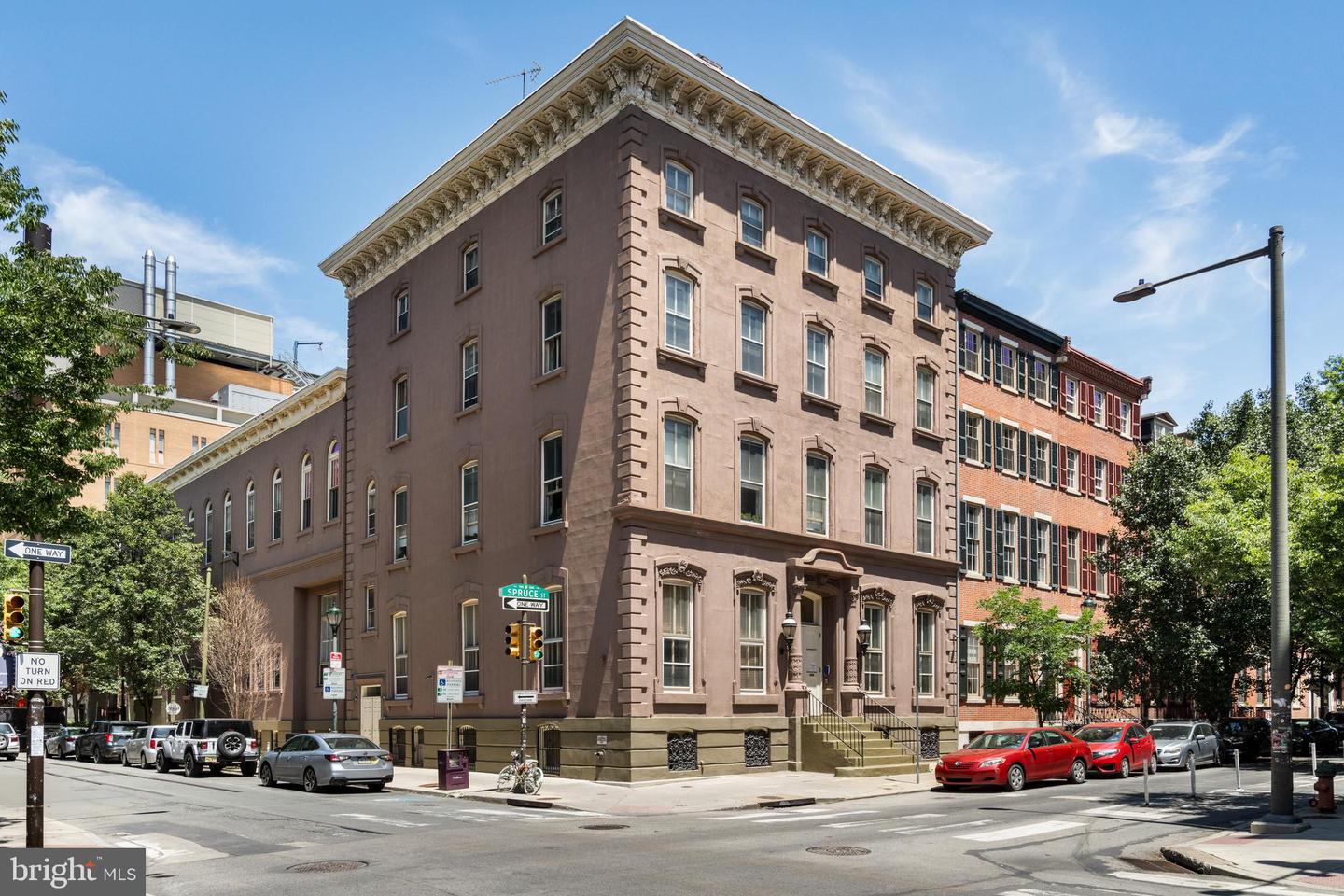 1035 Spruce Street #106