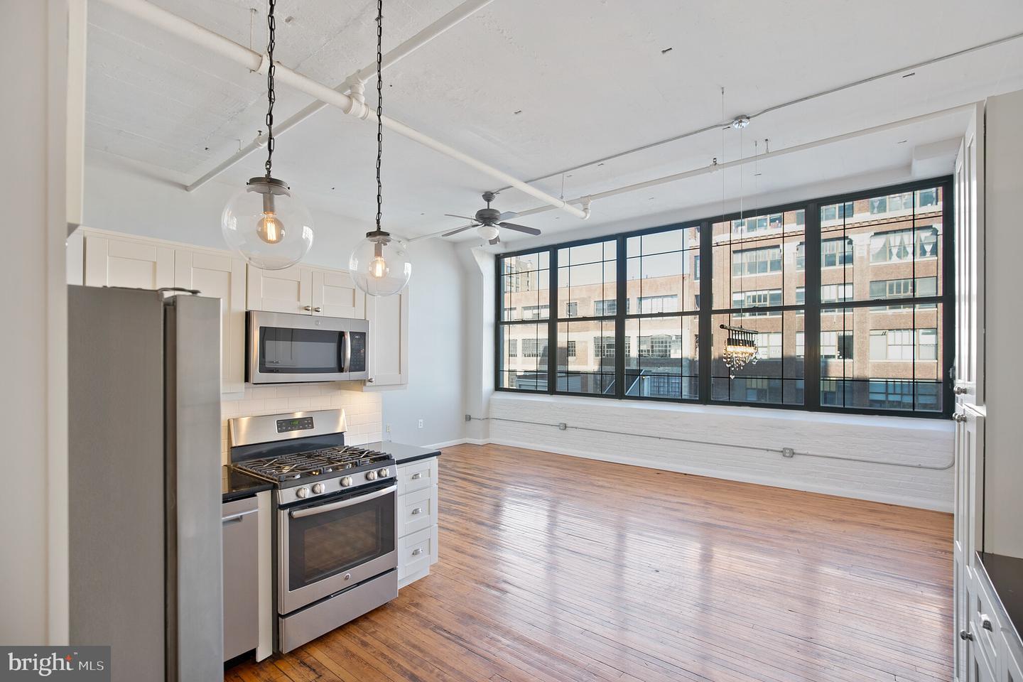 314 N 12th Street #403, Philadelphia