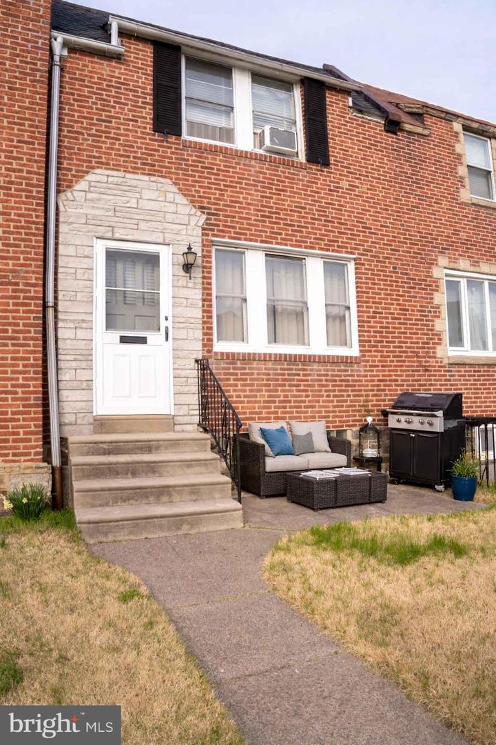 203 E Howell Street, Philadelphia
