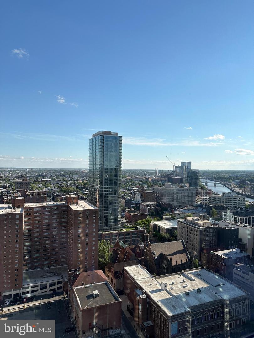 2101 Market Street #2405, Philadelphia