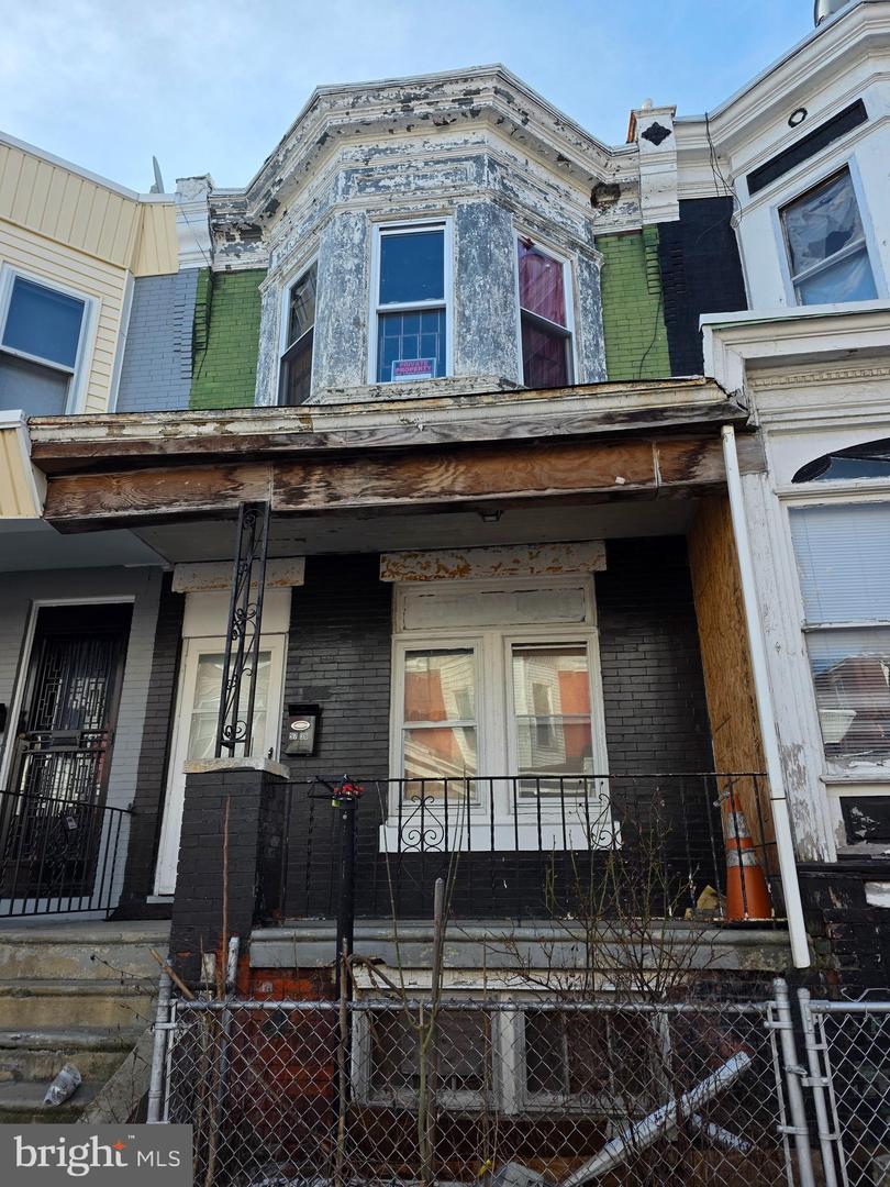 5736 Malcolm Street
