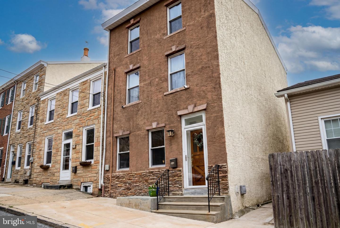 204 Dawson Street, Philadelphia