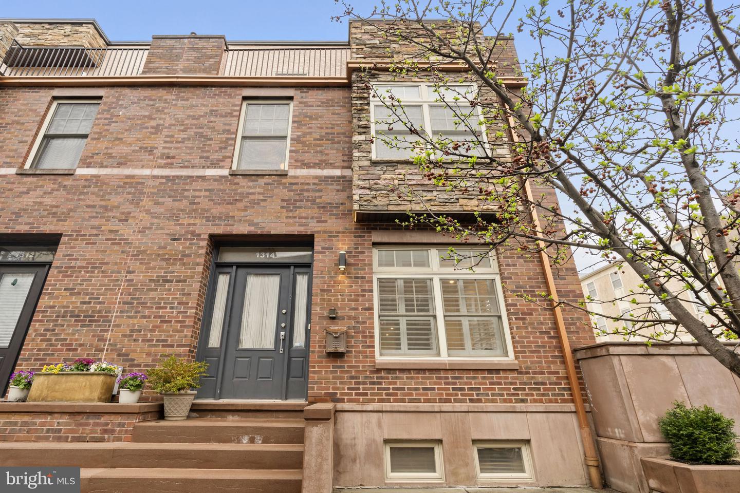 1314 Federal Street, Philadelphia
