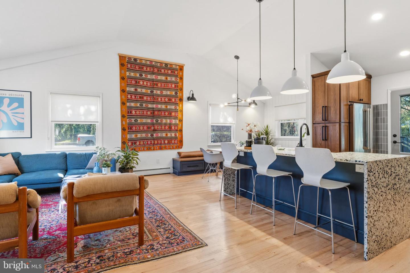 323 E Gowen Avenue, Philadelphia