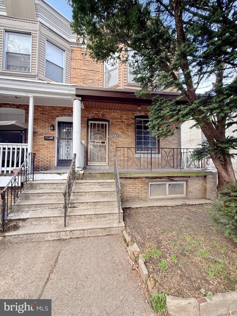 5534 Chew Ave