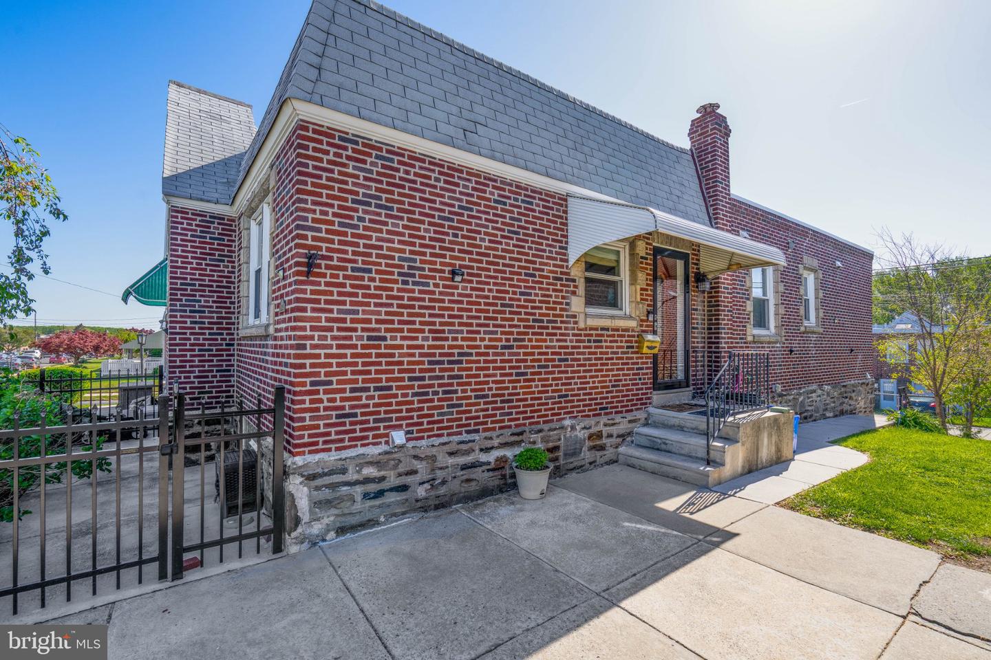 7847 Brous Avenue, Philadelphia