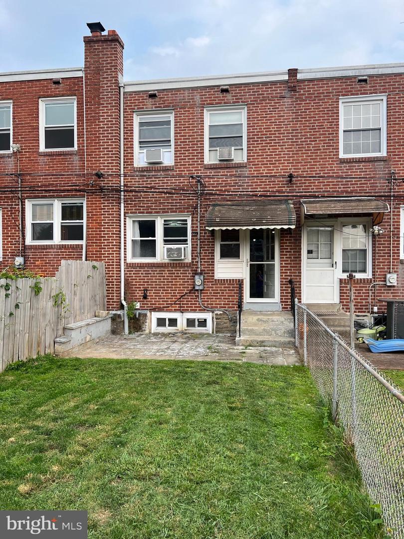 472 Kingsley Street, Philadelphia