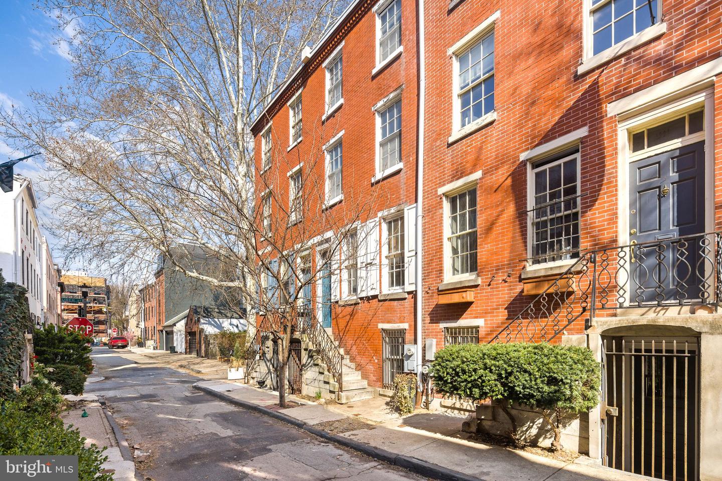 1923 Waverly Street, Philadelphia
