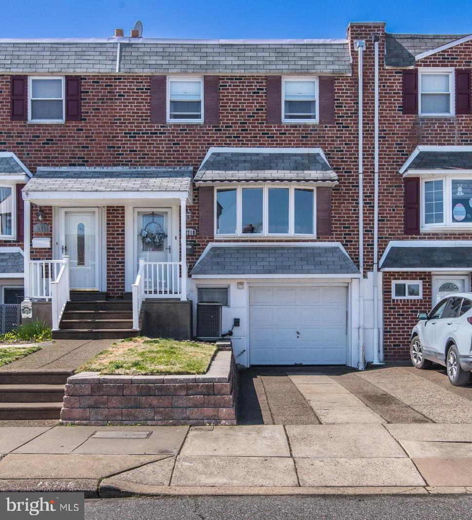 12718 Kenny Road, Philadelphia