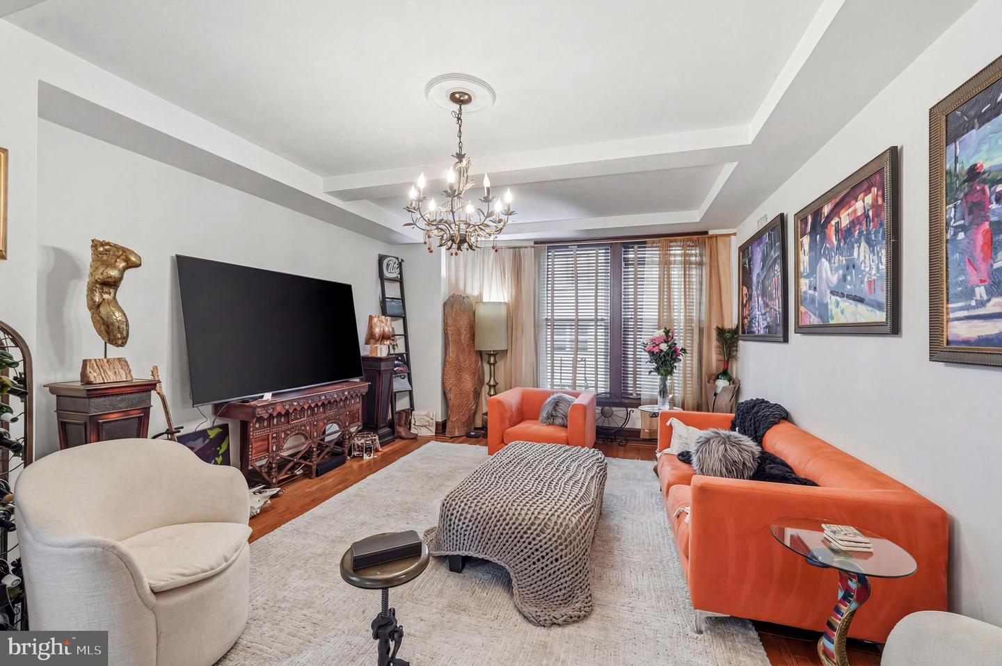 1901 Walnut Street #6f