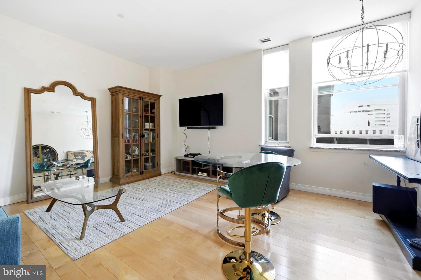 1600 Arch Street #1905