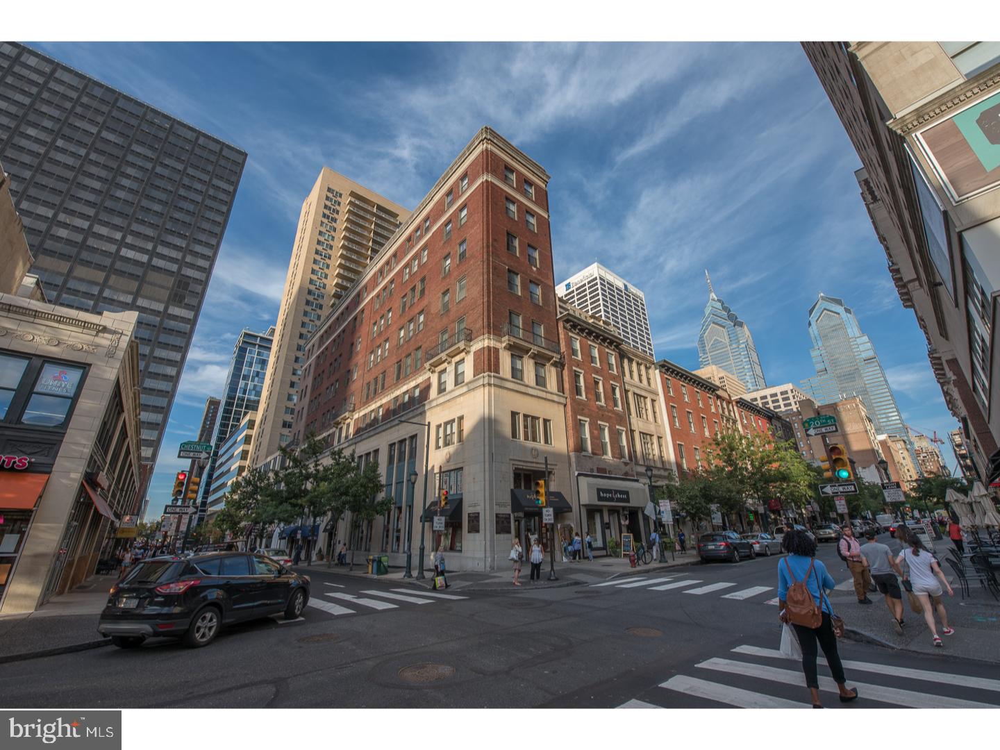 1939 Chestnut Street #2c