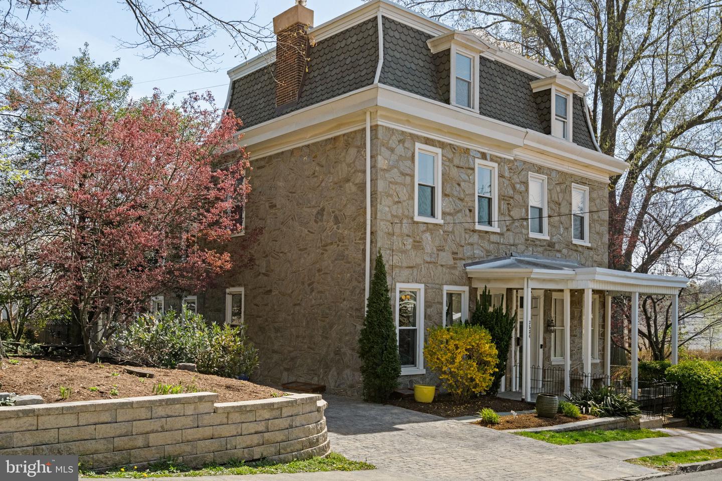 3534 Ainslie Street, Philadelphia