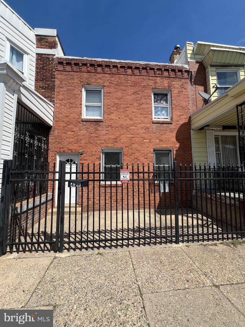 429 W Ashdale Street