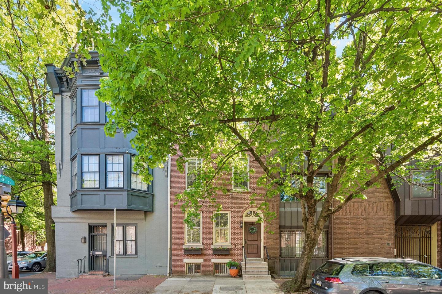 302 Lombard Street #c, Philadelphia