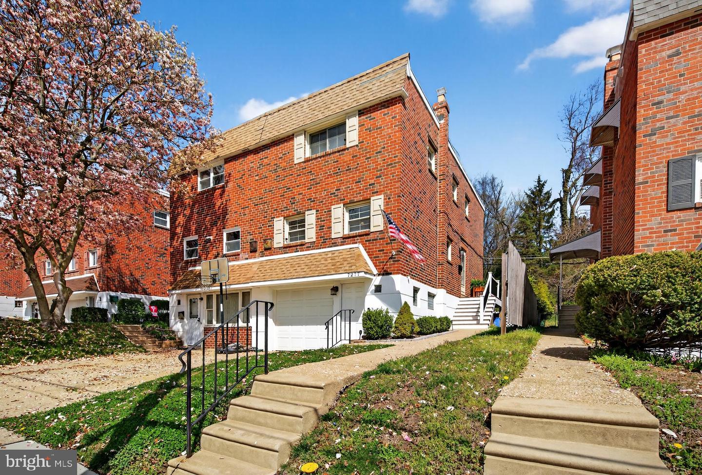 7277 Valley Avenue, Philadelphia