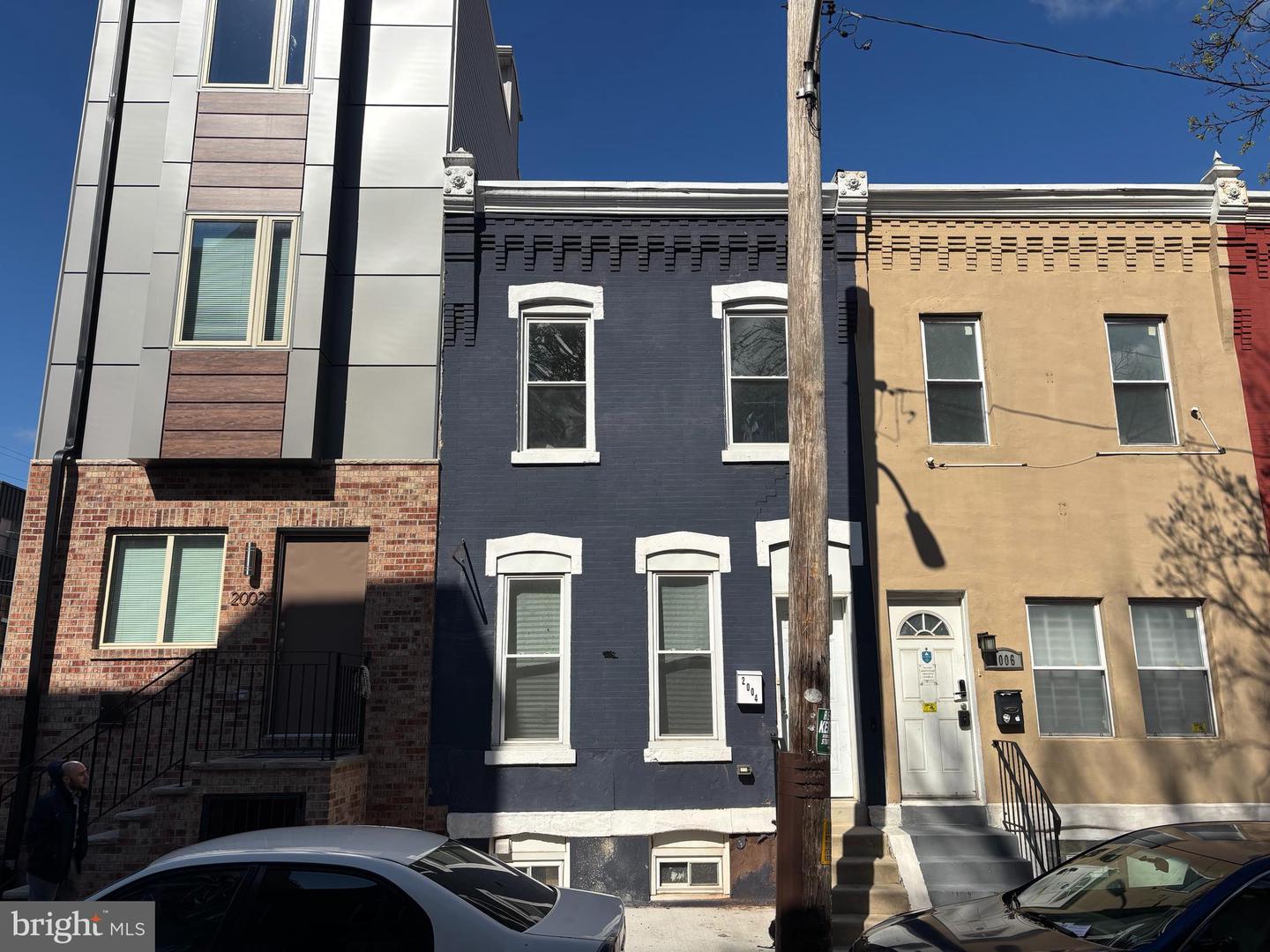 2004 N Cleveland Street