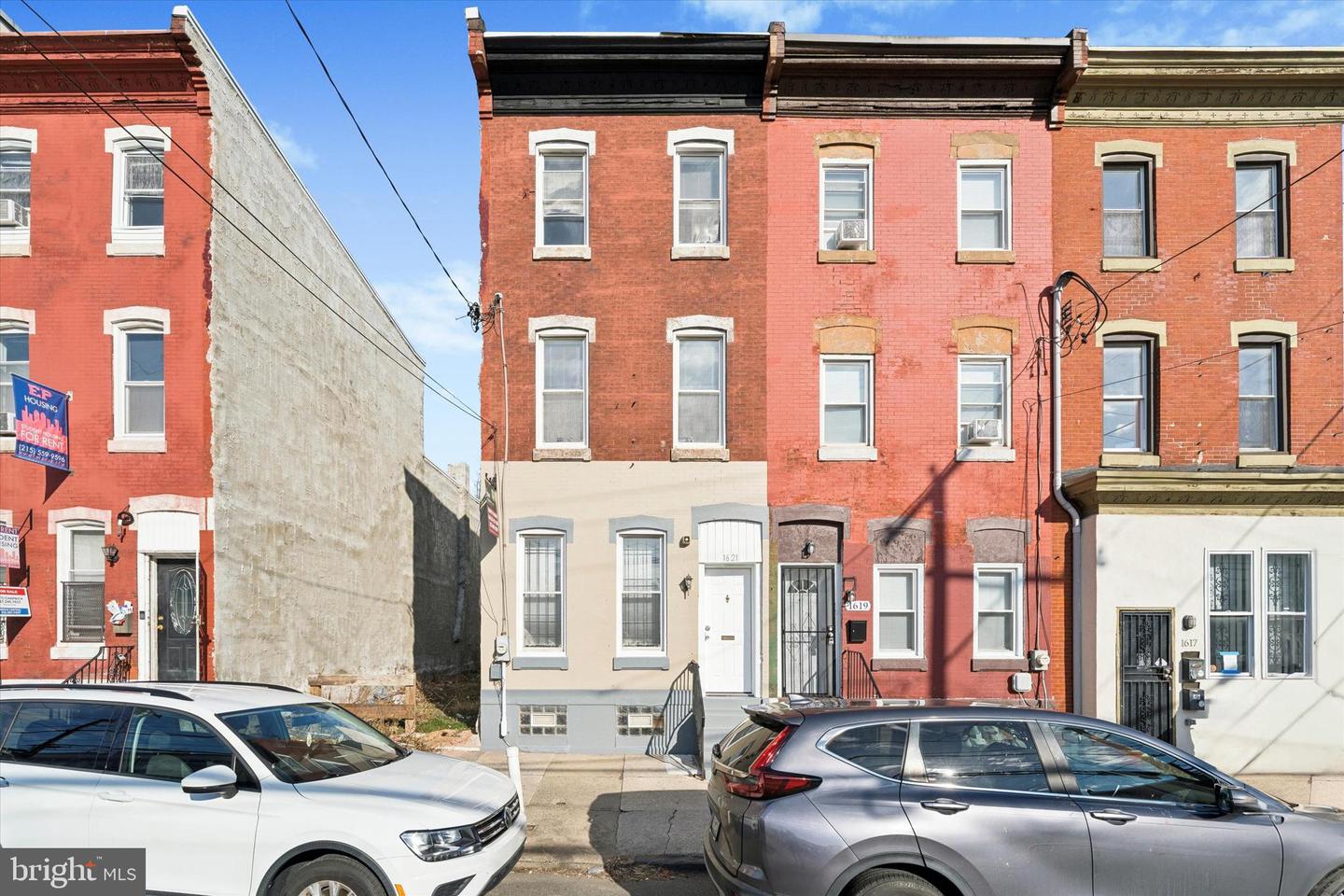 1621 W Montgomery Avenue, Philadelphia