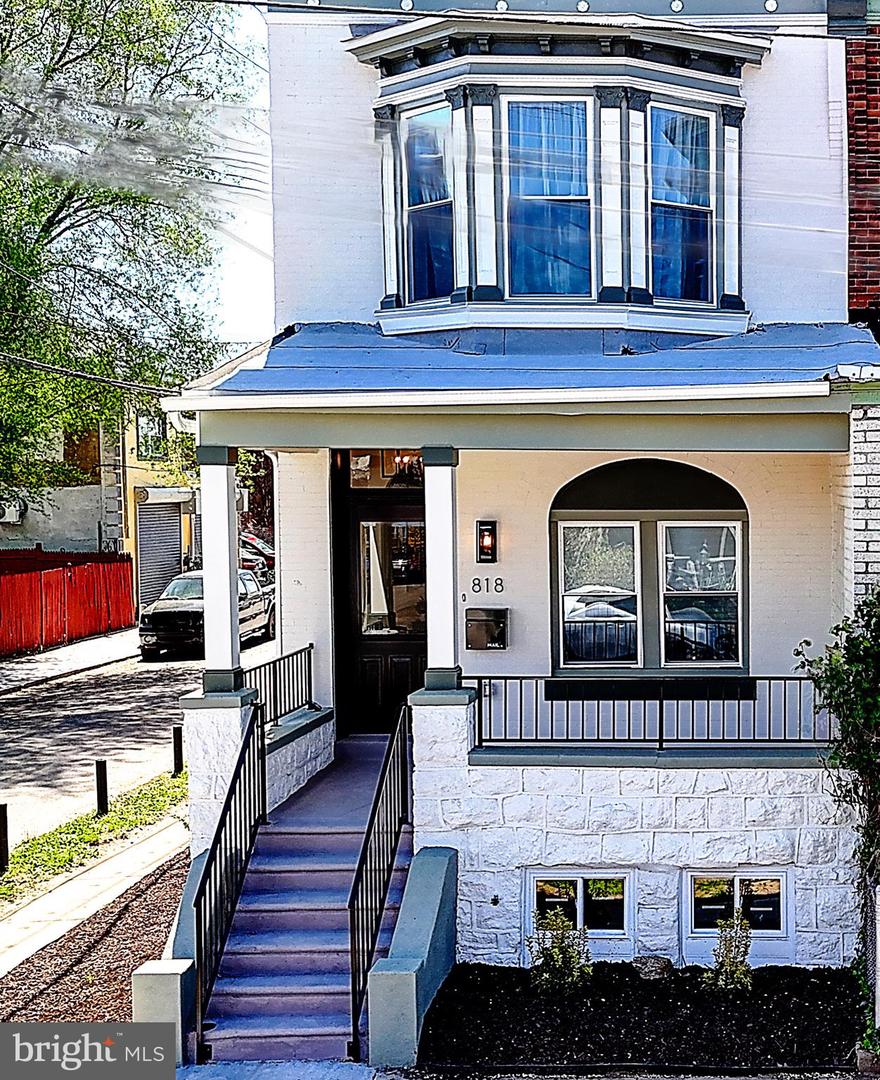 818 S 51st Street, Philadelphia